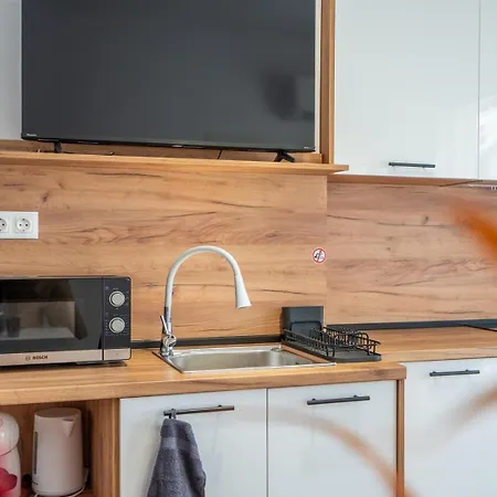 Elegant 1bdrm In Prime Location * София